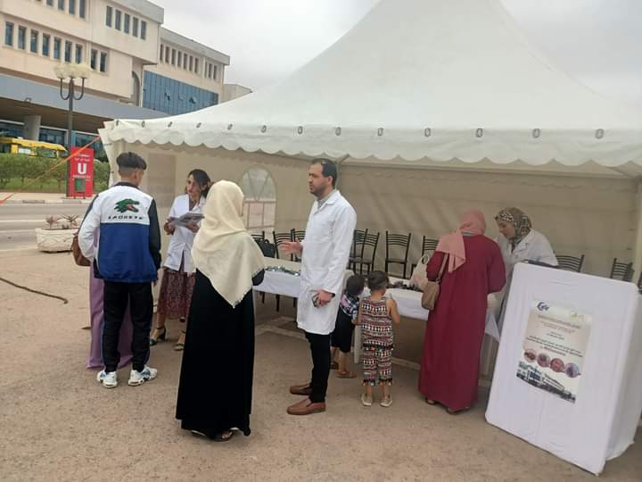 الشامات و البقع السوداء سبب بنسبة 20٪ في الإصابة بالورم الميلانيني