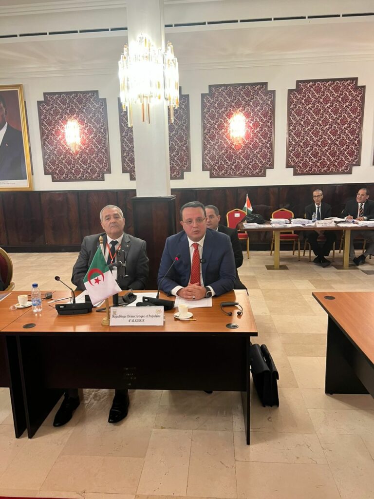 الوفد البرلماني الجزائري يحضر الجلسة الختامية لاجتماع الـ 49 للجنة التنفيذية لاتحاد مجالس الدول الأعضاء في منظمة التعاون الإسلامي