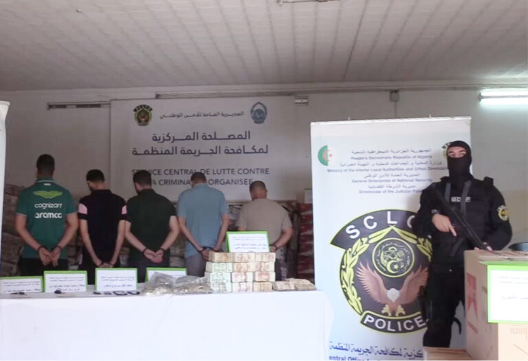 توقيف شبكة إجرامية تنشط في المتاجرة بالمواد التبغية بطريقة غير شرعية