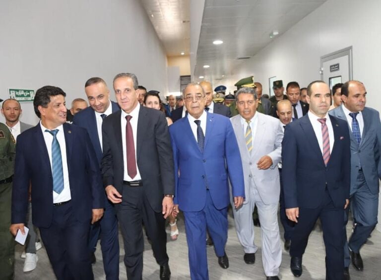 وزير الصناعة السيد علي عون يعاين المؤسسة الصيدلانية بيوماست