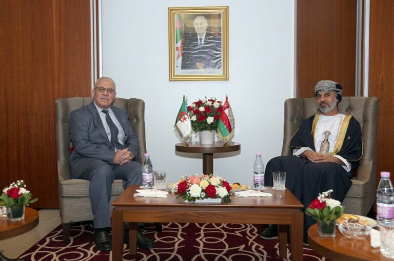 وزير النقل يستقبل رئيس مجلس الشورى لسلطنة عُمان