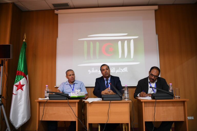 تواصل أشغال الدورة التكوينية المخصصة لنواب وإطارات المجلس الوطني الصحراوي