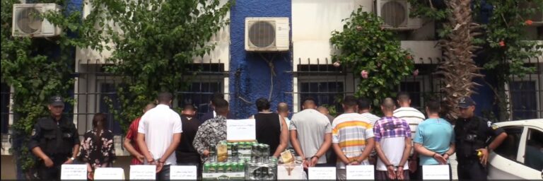 شرطة العاصمة : بلاغات مواطنين تمكن من توقيف 14 شخصا في قضايا المخدرات والمؤثرات العقلية