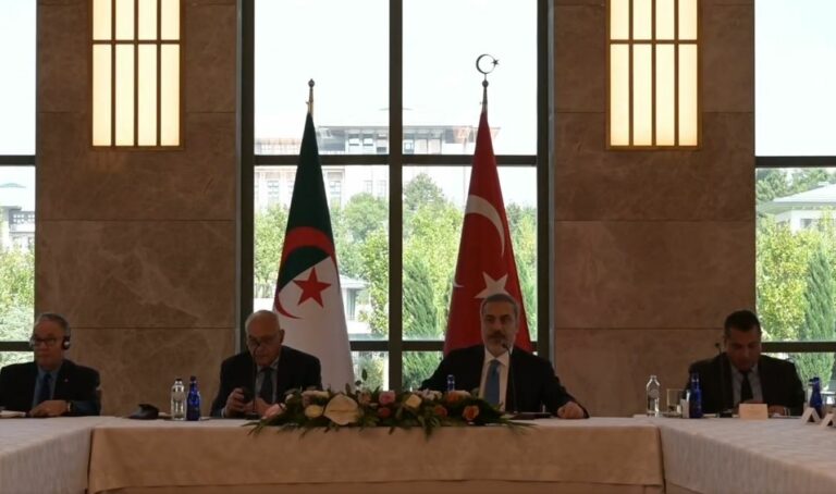 وزير الشؤون الخارجية يترأس مناصفة مع نظيره التركي أشغال الدورة الثانية للجنة المشتركة الجزائرية-التركية للتخطيط