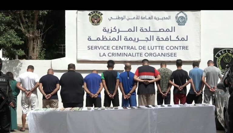 الإطاحة بمغربيين يقودان شبكة إجرامية دولية  لتهريب الأشخاص نحو أوروبا