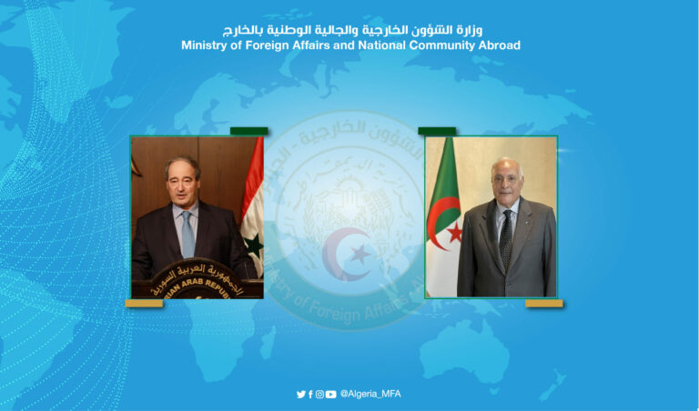 وزير الخارجية السيد أحمد عطاف يتلقى اتصالاً هاتفياً من نظيره السوري