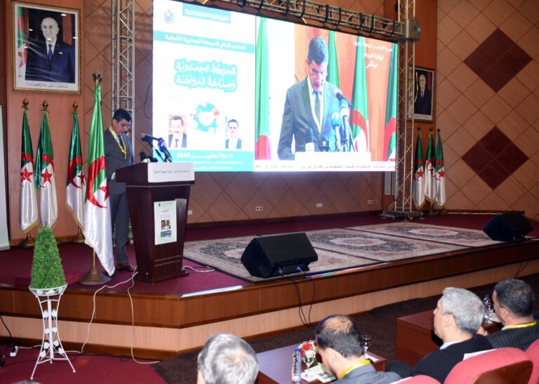 والي العاصمة يشرف على مراسم افتتاح أشغال المنتدى الولائي للحركة الجمعوية الشبانية