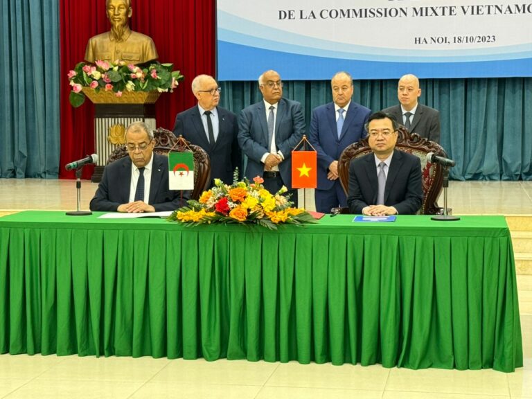 إختتام أشغال الدورة الـ 12 للجنة المشتركة الجزائرية-الفيتنامية