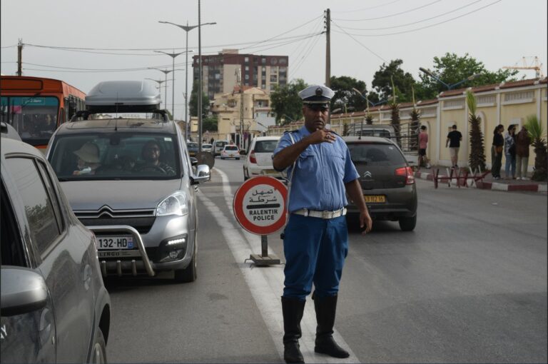 شرطة الجزائر العاصمة : تسجيل 27234 جنحة مرورية خلال شهر سبتمبر ومراقبة 1398 نشاط تجاري منظم