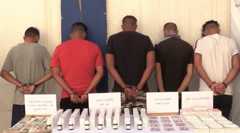 شرطة الدار البيضاء توقف 05 أشخاص مشتبه فيهم في حيازة، نقل وتخزين المؤثرات العقلية