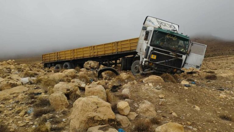 وفاة شخص وإصابة آخر في حادث مرور بولاية تيزي وزو