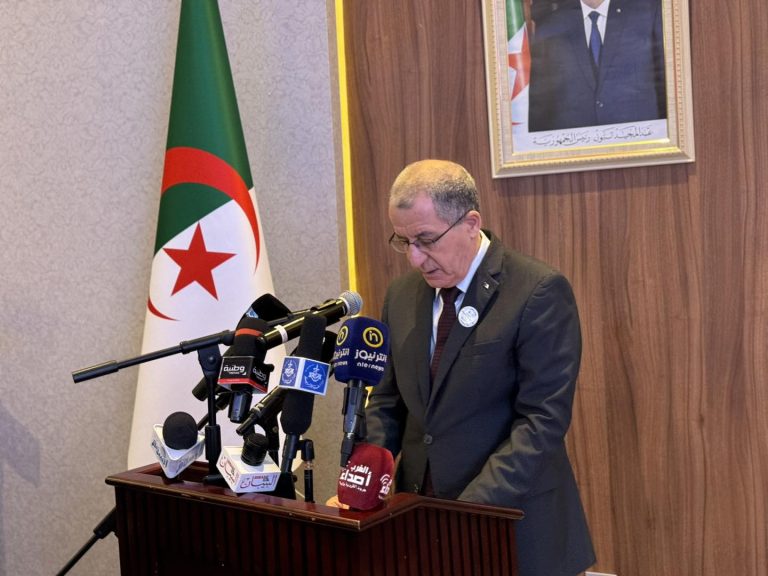 ديدوش :الانطلاق في انجاز 800 مشروع استثماري سياحي جديد