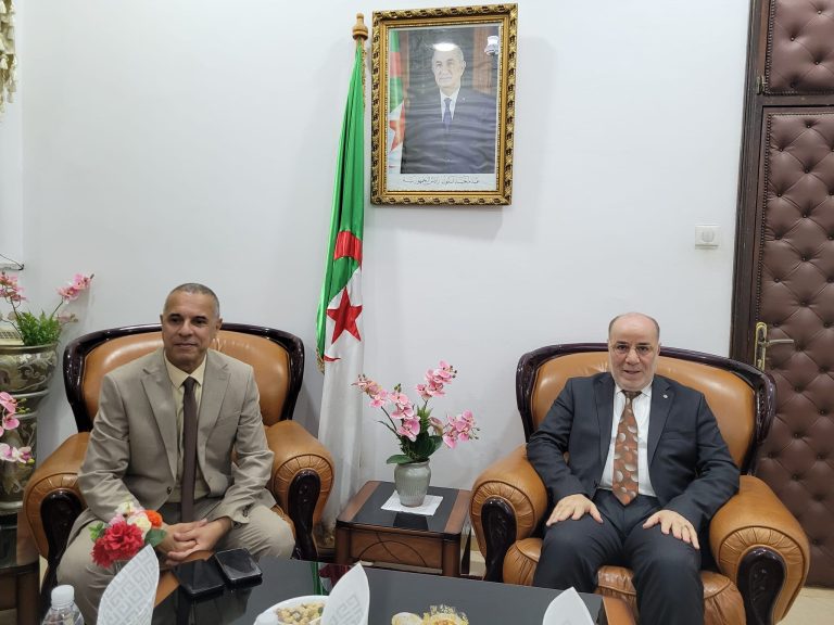 وزير الشؤون الدينية في زيارة عمل وتفقد بالعاصمة