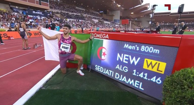 العداء الجزائري جمال سجاتي يواصل تحطيم الأرقام القياسية