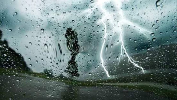 أمطار رعدية غزيرة عبر 14 ولاية