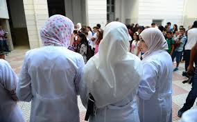 أرضية رقمية لتسجيل الأساتذة الراغبين في التنقل إلى ولاية أخرى