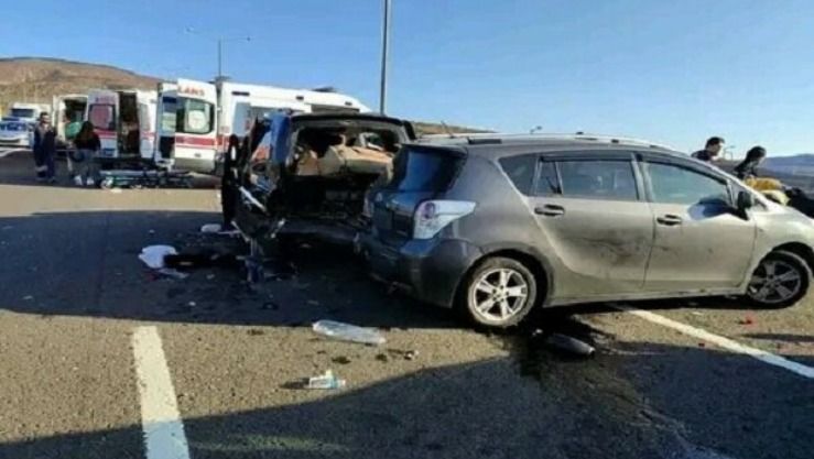 البويرة:  حادث إصطدام تسلسلي يخلف إصابات متفاوتة الخطورة