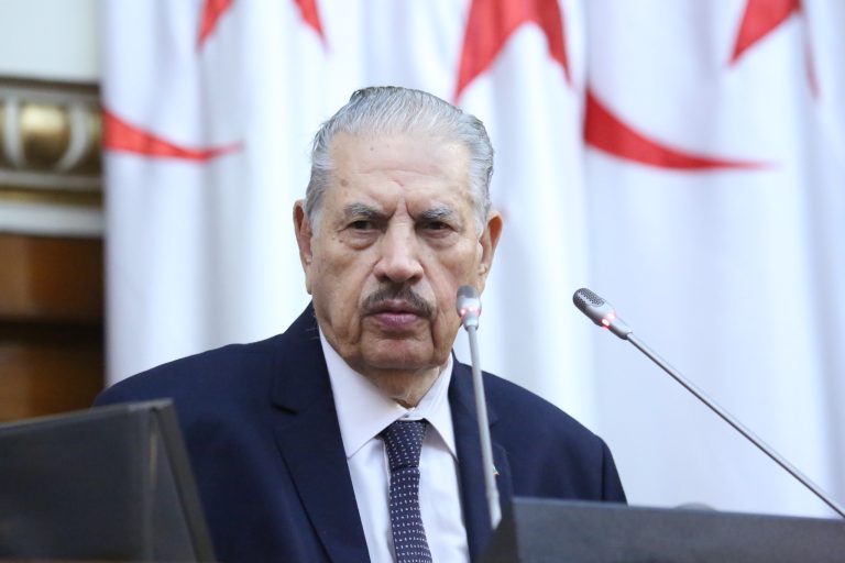 صالح قوجيل يهنئ الجـيش الوطني الشعبي بمناسبة يومه الوطني