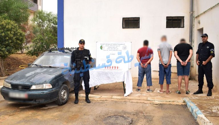 شرطة قسنطينة تحبط صفقة بيع وشراء قرابة 900 كبسولة بريغابالين وتوقف المتورطين
