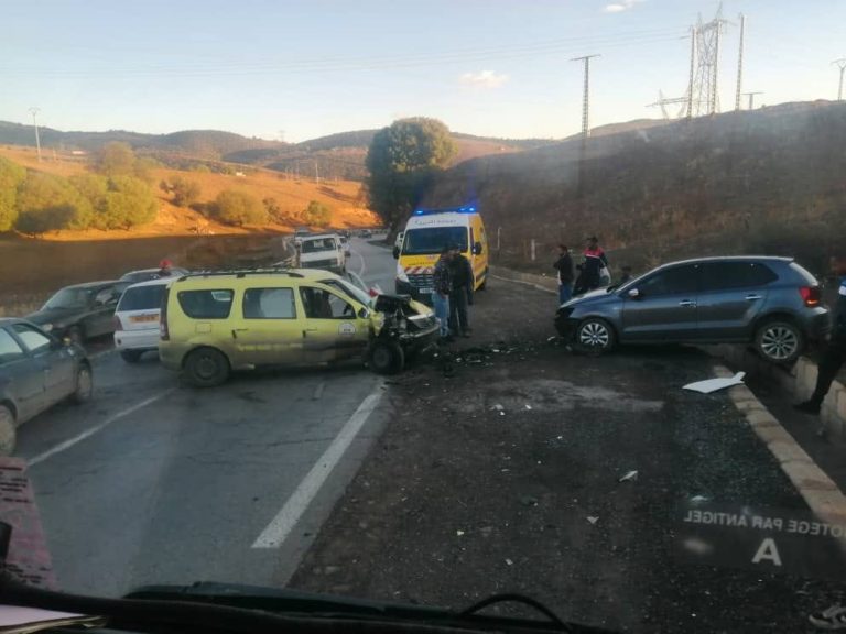 إصابة 06 أشخاص في حادث مرور بولاية المدية