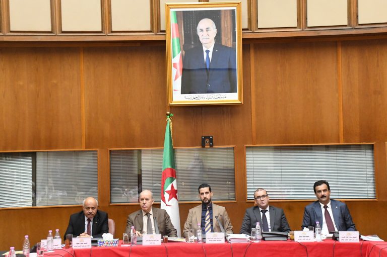 المجلس الشعبي الوطني : لجنة المالية والميزانية تستمع إلى وزير الصحة