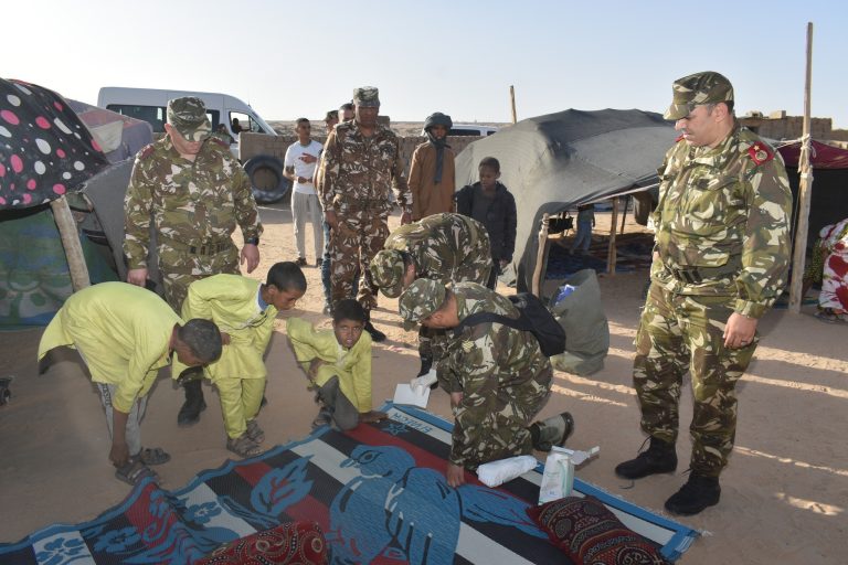 الأطقم الطبية العسكرية تساهم في الحد من انتشار الأمراض والأوبئة بإقليم ولاية برج باجي مختار الحدودية