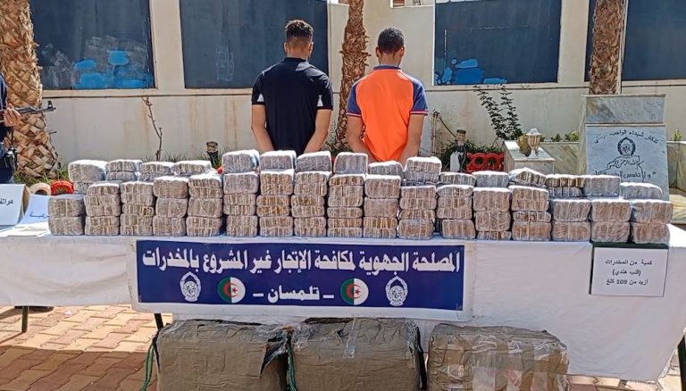 تلمسان : الإطاحة بجماعة إجرامية منظمة وحجز أزيد من قنطار من الكيف المعالج قادمة من المغرب