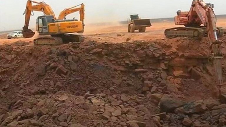 مجمع سوناريم : اعتماد مختبرين تابعين للديوان الوطني للبحث الجيولوجي والمنجمي