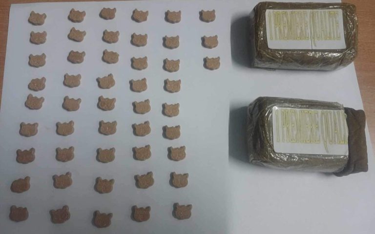 شرطة باتنة توقف شخص مسبوق قضائيا وتحجز كمية من المخدرات الصلبة