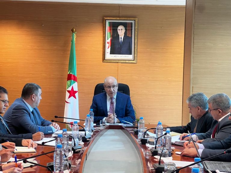 تنصيب اللجنة الوطنية لعملية إحصاء المنتوج الجزائري
