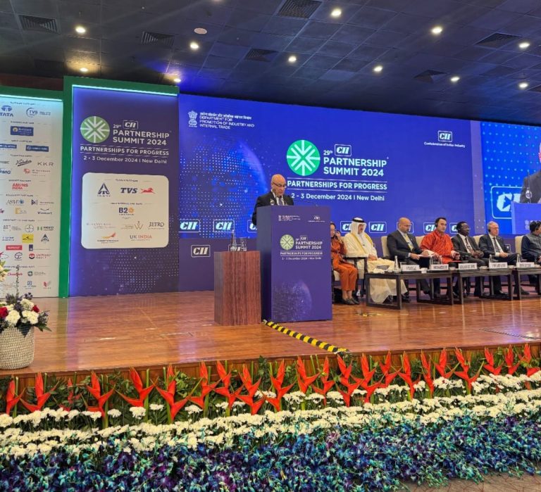 وزير التجارة الداخلية يشارك في افتتاح فعاليات الدورة الـ 29 لقمة الشراكات بنيودلهي