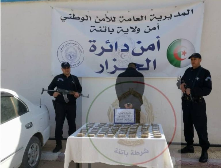باتنة : توقيف شخص وحجز أزيد من 6 كلغ من الكيف معالج