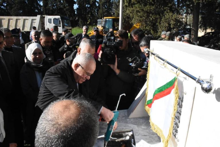 وضع حجر الأساس لإنجاز مركز جواري لتخزين الحبوب ببومرداس