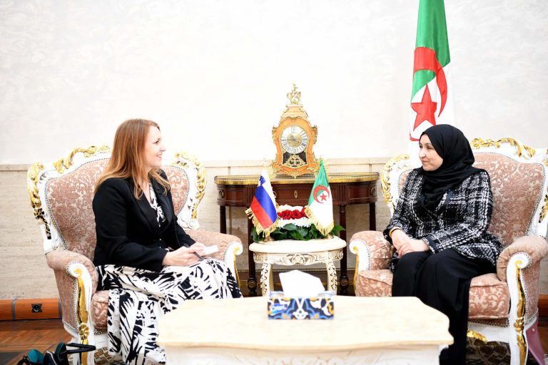 رئيسة المجموعة البرلمانية للصداقة الجزائر – سلوفينيا تستقبل سفيرة سلوفينيا بالجزائر
