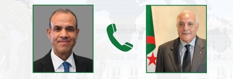 وزير الخارجية السيد أحمد عطاف يجري مكالمة هاتفية مع نظيره المصري