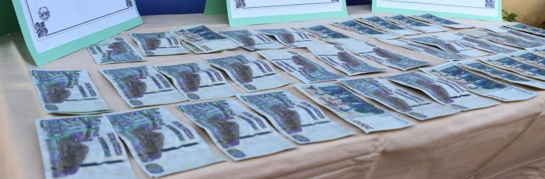 شرطة سوق أهراس : الإطاحة بأربعة أشخاص متورطين في تزوير العملة الوطنية