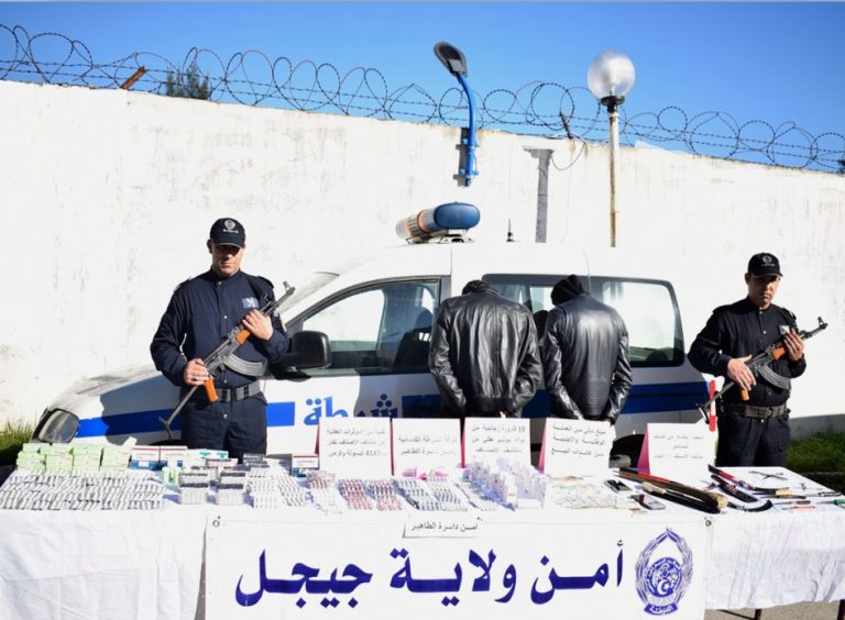 شرطة جيجل : توقيف شخصين وحجز 4147 قرص من المؤثرات العقلية