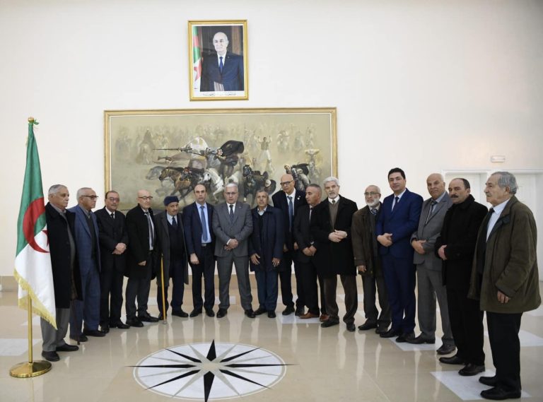 رئيس المجلس الشعبي الوطني يستقبل مجموعة من فعاليات المجتمع المدني لولاية تبسة