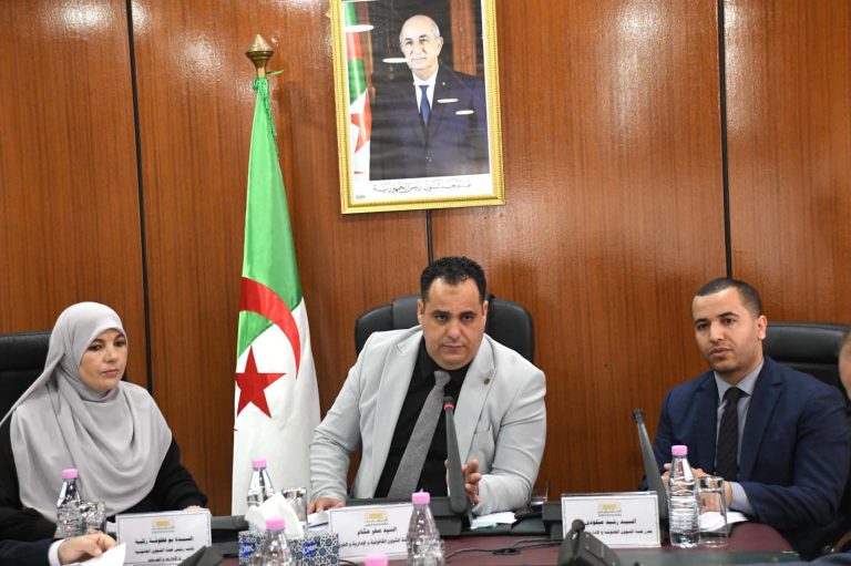 لجنة الشؤون القانونية تجتمع للفصل في تعديلات مشروع النظام الداخلي للمجلس الشعبي الوطني