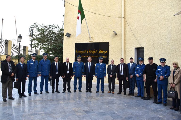 فريق بحث من الأكاديمية الصينية الوطنية للحوكمة في ضيافة الأمن الوطني