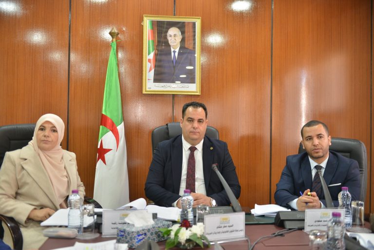 لجنة الشؤون القانونية تواصل الفصل في التعديلات المقترحة بخصوص مشروع النظام الداخلي للمجلس الشعبي الوطني