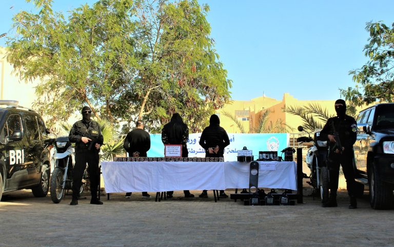 شرطة ورقلة : توقيف ثلاثة أشخاص وحجز 30300 كبسولة من نوع بريغابلين