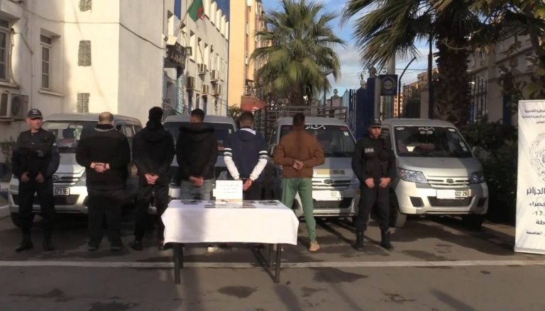 شرطة العاصمة تطيح بشبكات وطنية مختصة في سرقة المركبات ولواحقها وتسترجع 21 مركبات مسروقة‎