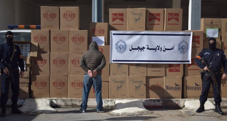 شرطة جيجل : توقيف شخص واسترجاع كمية معتبرة من التبغ ومادة الشمة