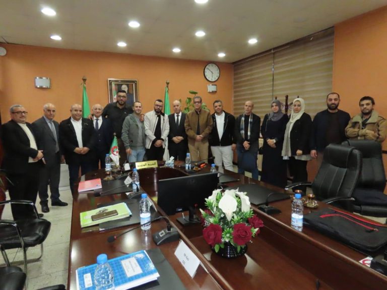 وزير الصحة عبد الحق سايحي يجتمع بالنقابة الوطنية لمستخدمي التخدير والإنعاش