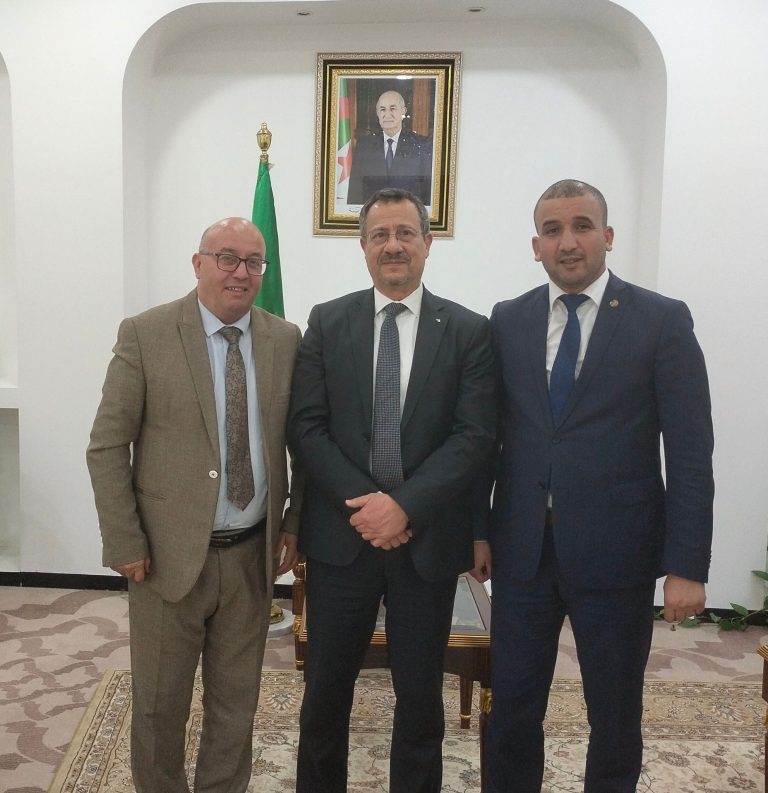 وزير الأشغال العمومية يستقبل نائبين من المجلس الشعبي الوطني عن ولاية تيارت