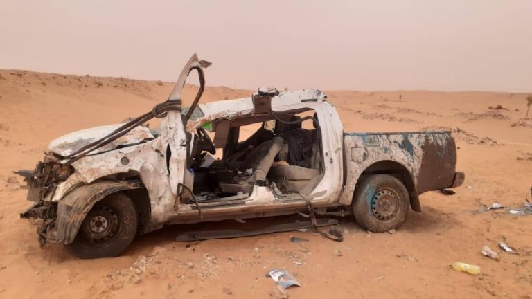 وفاة شخص وإصابة آخر في حادث مرور بولاية المنيعة