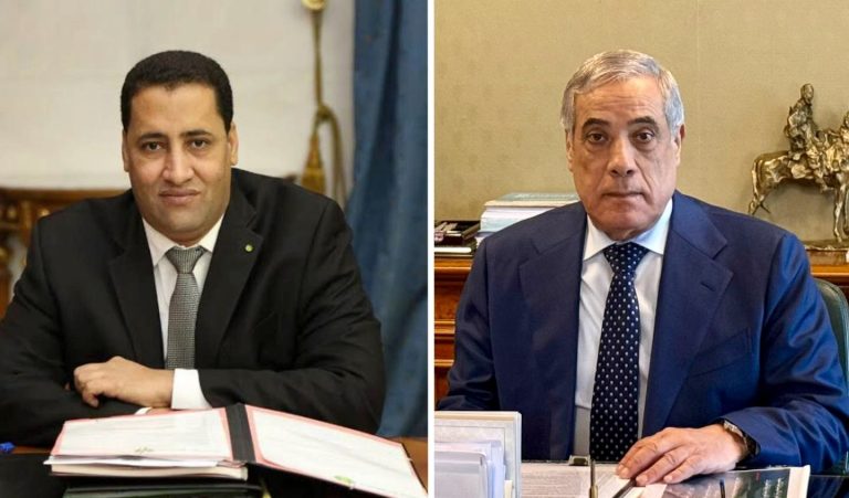 الوزير الأول السيد نذير العرباوي يتحادث مع نظيره الموريتاني