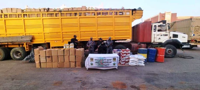 جمارك أدرار : إحباط محاولة تهريب مواد غذائية مدعمة ومواد طاقوية