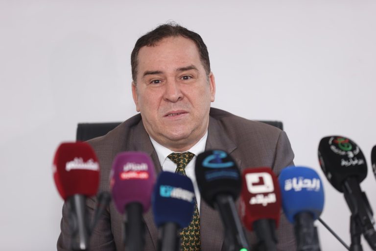 كلمة وزير الاتصال خلال اشرافه على افتتاح دورة تكوينية لفائدة صحفيي الأقسام الاقتصادية